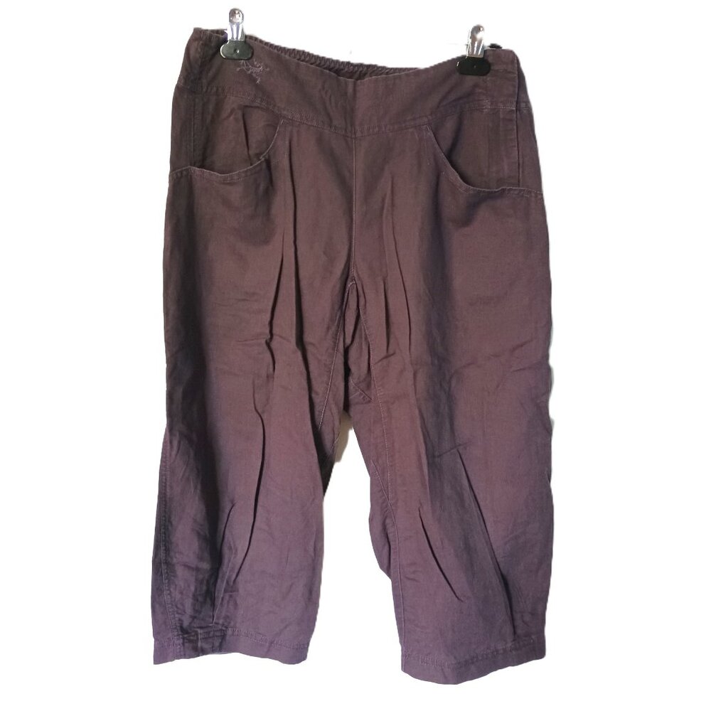 Arc'teryx Women Linen Capris, size S, colour Purple